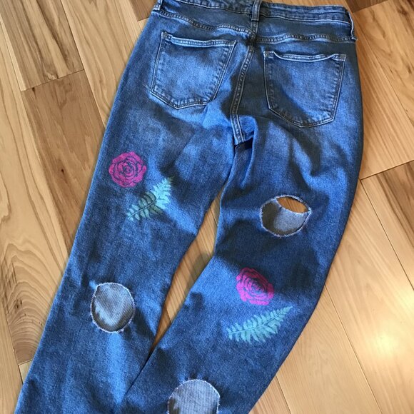 Upcycled Distressed Universal Thread Jeans w/Cutouts, Embellished Pants 6 Junior - Picture 7 of 13